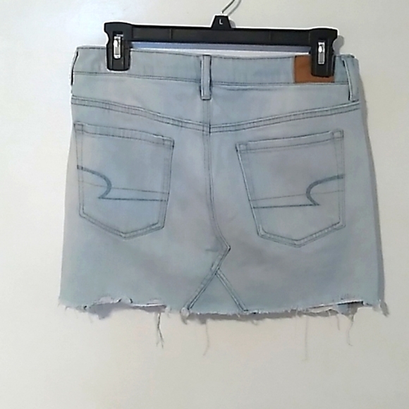 American Eagle Outfitters Raw Hem Mini Denim Skirt - Picture 3 of 3
